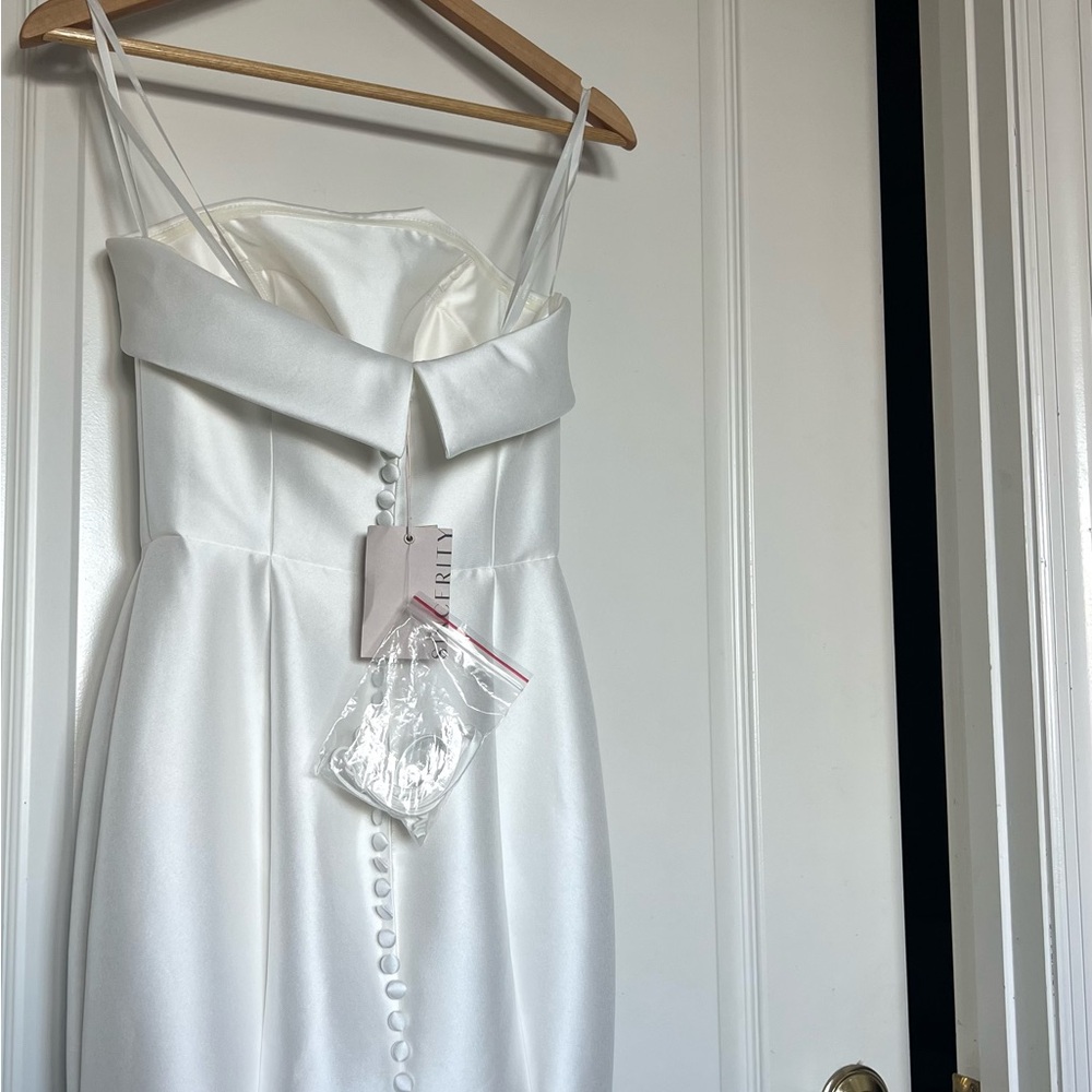 New, Never Worn - Justin Alexander Sincerity 44456 Wedding Gown - Picture 4 of 5